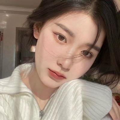 早餐时女歌迷快闪